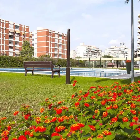 Beach & Pool