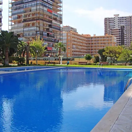 Beach & Pool *